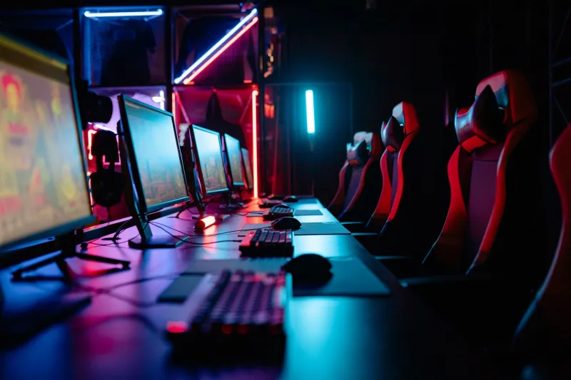 Cash, Code, and Chaos: Inside the High-Stakes Underground Betting Scene Built Around Robot Fighters