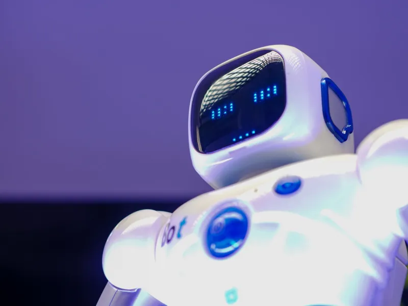 Alive or Automated? The Robot AI Conspiracy Theories Tearing Game Fandoms Apart