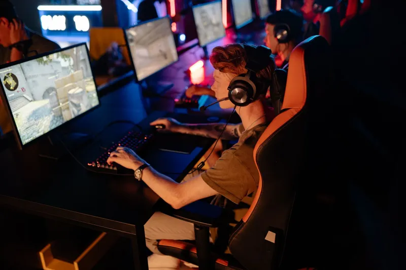 Six Figures in the Dark: Inside the High-Stakes Robot Gaming Circuits Nobody's Heard Of
